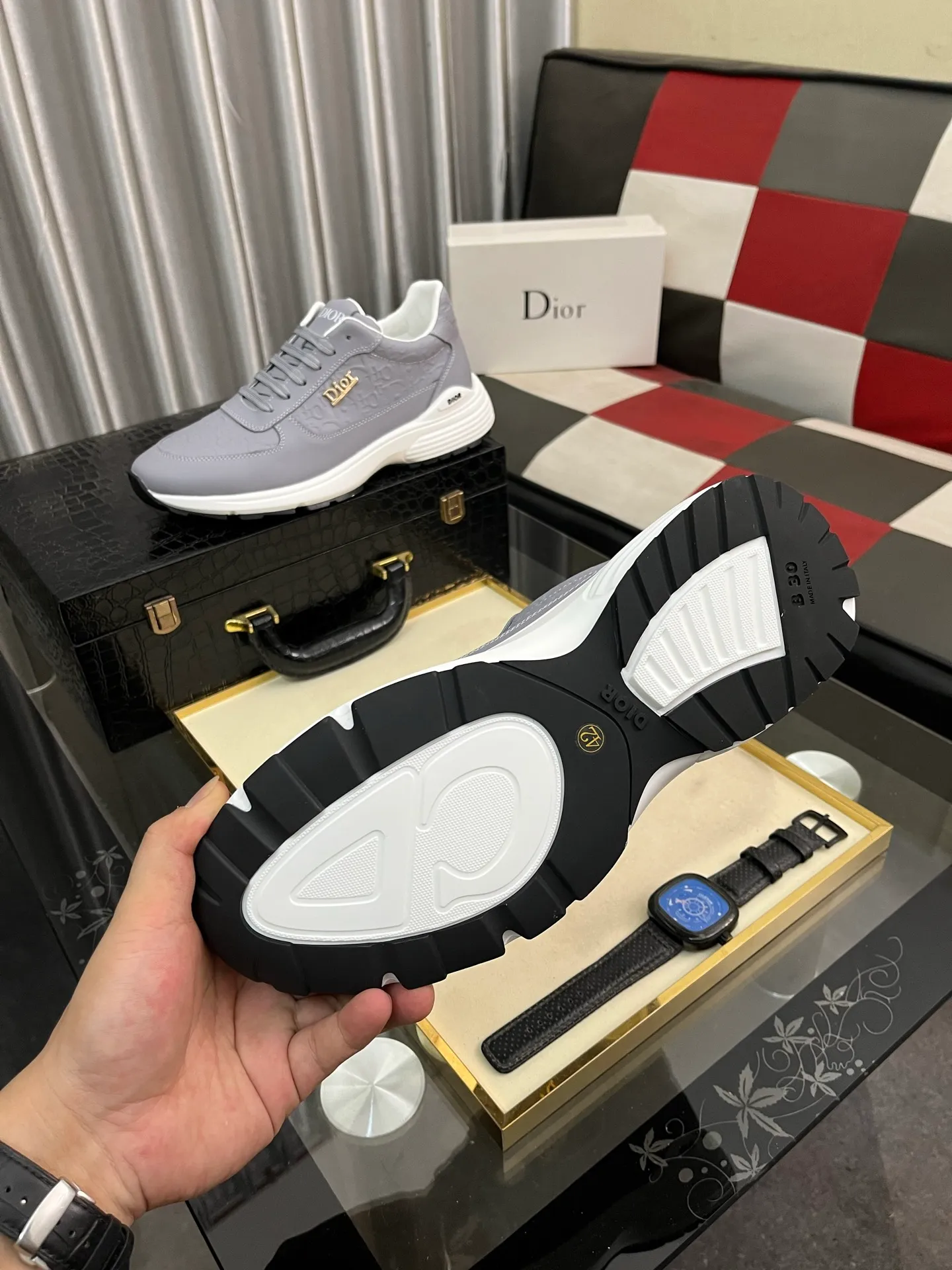 Men's Men's Shoes 💰440⌚️⌚️《DIOR*》The latest and most popular casual shoes, top brand [seduce] luxury~purchasing agent, top~quality. [Strong] The upper is made of imported breathable cowhide with woven material ➕ breathable sheepskin feet (•) and fine workmanship. Original stylish and stylish soft rubber wear-resistant and non-slip outsole, light and comfortable on the foot, size: 38-443️⃣colors available